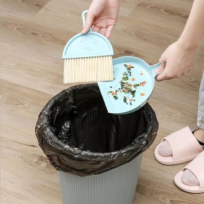 Smiley Face Desktop Mini Mini Broom Keyboard Cleaning Brush with Dustpan Small Broom Set Computer Clutter Brush
