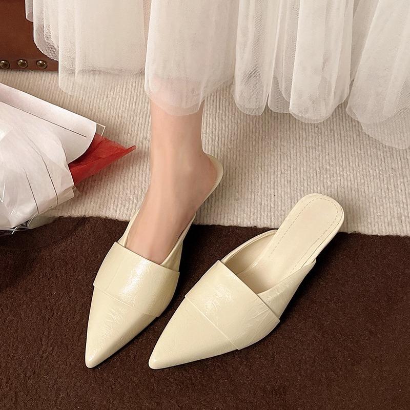 Fashion New Stiletto Pointed Toe Fashion Outside Wear Sandals and Slippers Versatile Comfortable Slip with Skirt Baotou Half Slippers