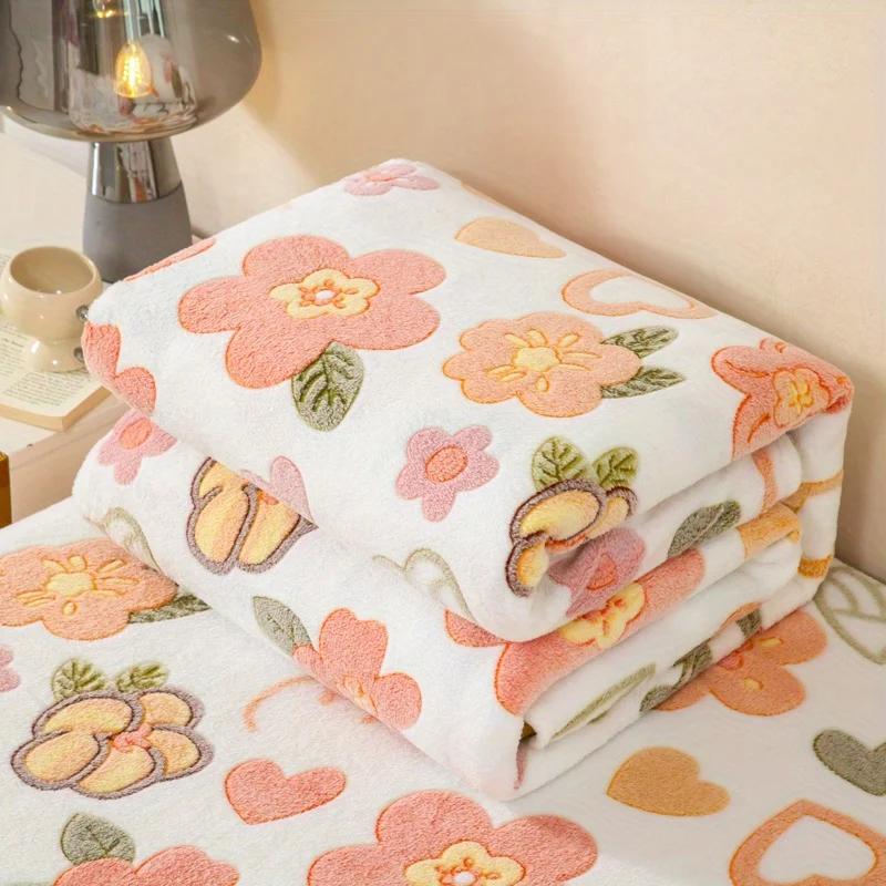 Fleece Throw Blanket - Soft Warm Cozy All-Season Knitted Polyester Bed Blanket
