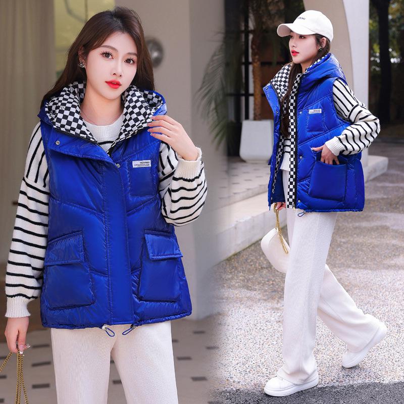 

Женский свободный хлопковый жилет с капюшоном без рукавов 2024 – корейский стиль, короткий, универсальный, осень/зима. L (110-130 lbs) синий