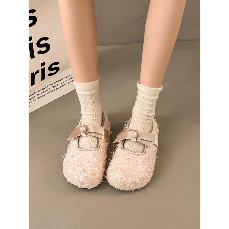 

Retro flat bottom shallow mouth single shoes women s new spring and autumn versatile skirt inner height increase Mary Jane shoes 40 рожевий