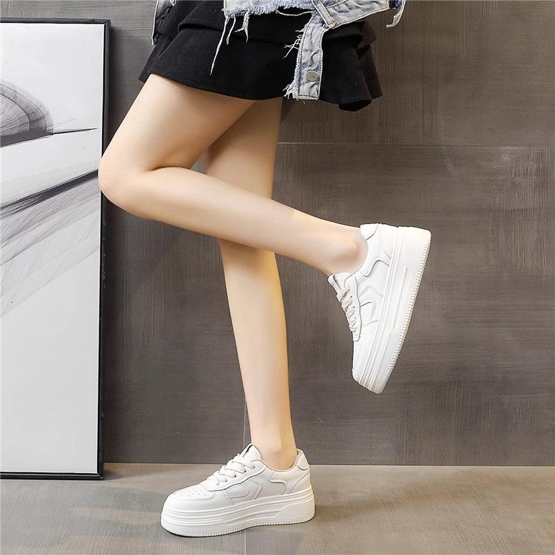 Factory Direct Sales 2025 Summer New Thick-soled Little White Shoes Women's Versatile Spring and Autumn Muffin Popular Leisure Sports Board Shoes