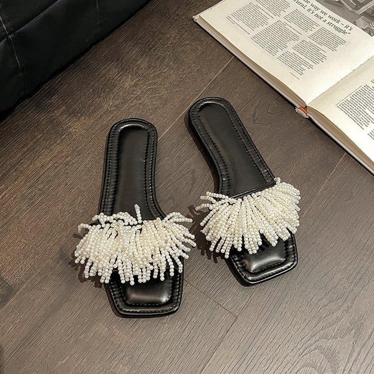 

Holiday pearl flat Roman sandals women s spring and summer 2025 new Internet celebrity versatile casual thick heel sandals Korean version 35