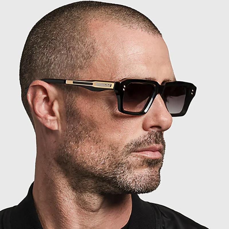 Retro Luxury Metal Square Frame Sunglasses for Men Fashion Popular Outdoor Sports Cycling Driving UV400 Sunglasses Goggles