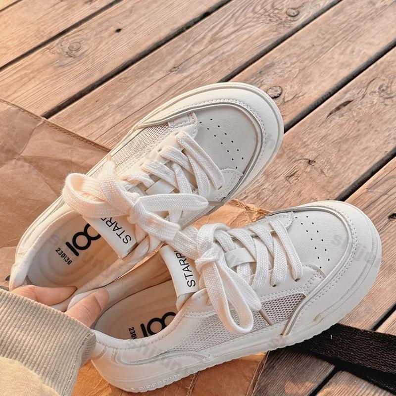 Women's White Board Shoes 2026 Summer Autumn Fashion Lace Up Student Platform Casual Shoes Breathable Comfortable Non Slip Flats