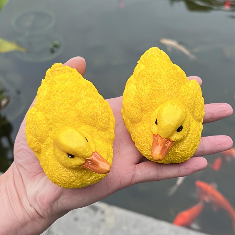 2Pcs Cute Floating Duckling Sculpture Resin Pond Decoration for Fish Tank Fairy Garden