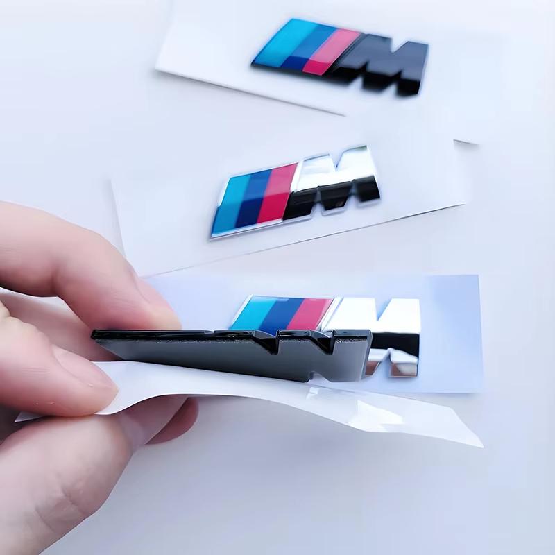 FD23-1Pcs M Logo ABS Sticker Car Fender Side Emblem For BMW M1 M5 M4 M6 M2 M3 M7 G01 F30 F48 E83 F39 F10 Rear Trunk Badge Accessories