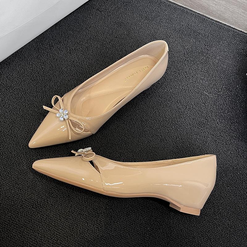 

Rhinestone flower bow temperament small man inner height increase single shoe women s pointed toe flat is versatile 35 абрикосовый