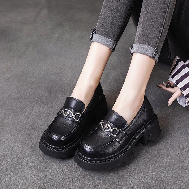 The first layer of cowhide loafers women's 2025 spring new leather retro one-pedal platform muffin single shoes women's shoes
