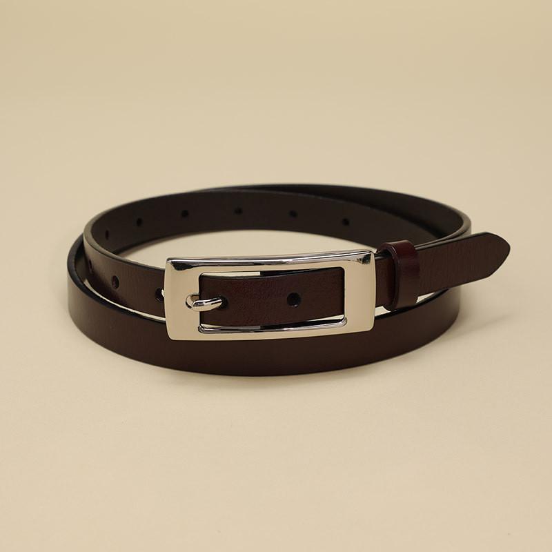 Leather Ladies Trendy Belt With Alloy Closure And Geometric Style For Business Outings And