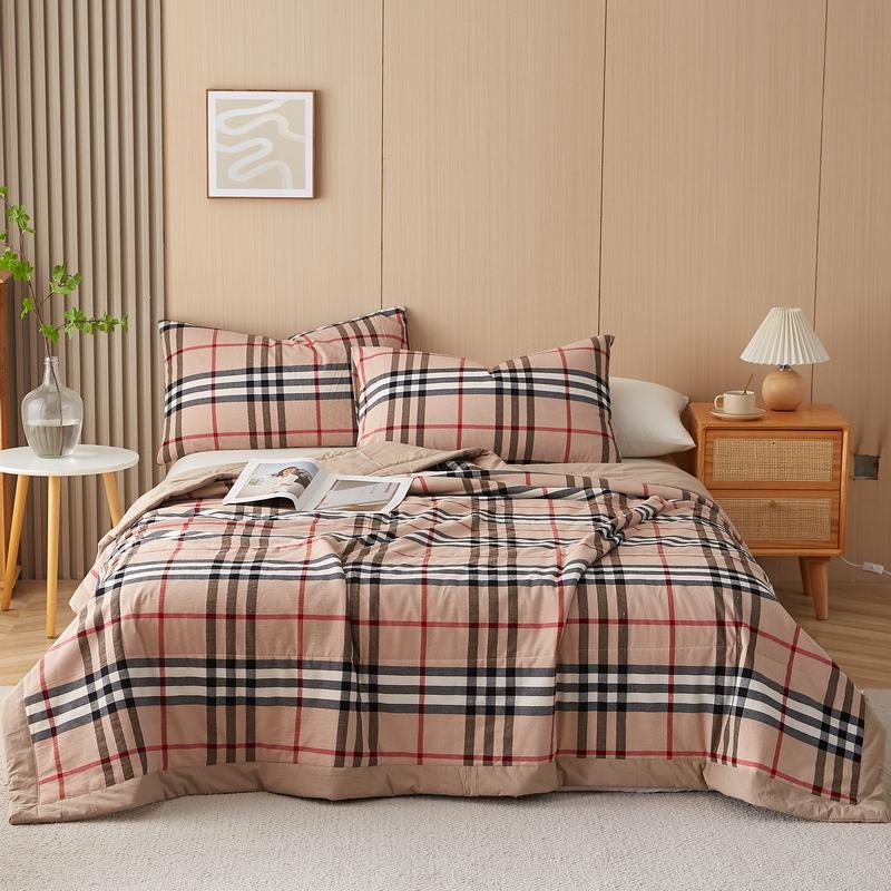 Simple Geometric Plaid Summer Quilt Japanese Style Soft Skin-friendly Air Conditioning Thin Quilt Bedroom Travel Throw Blanket