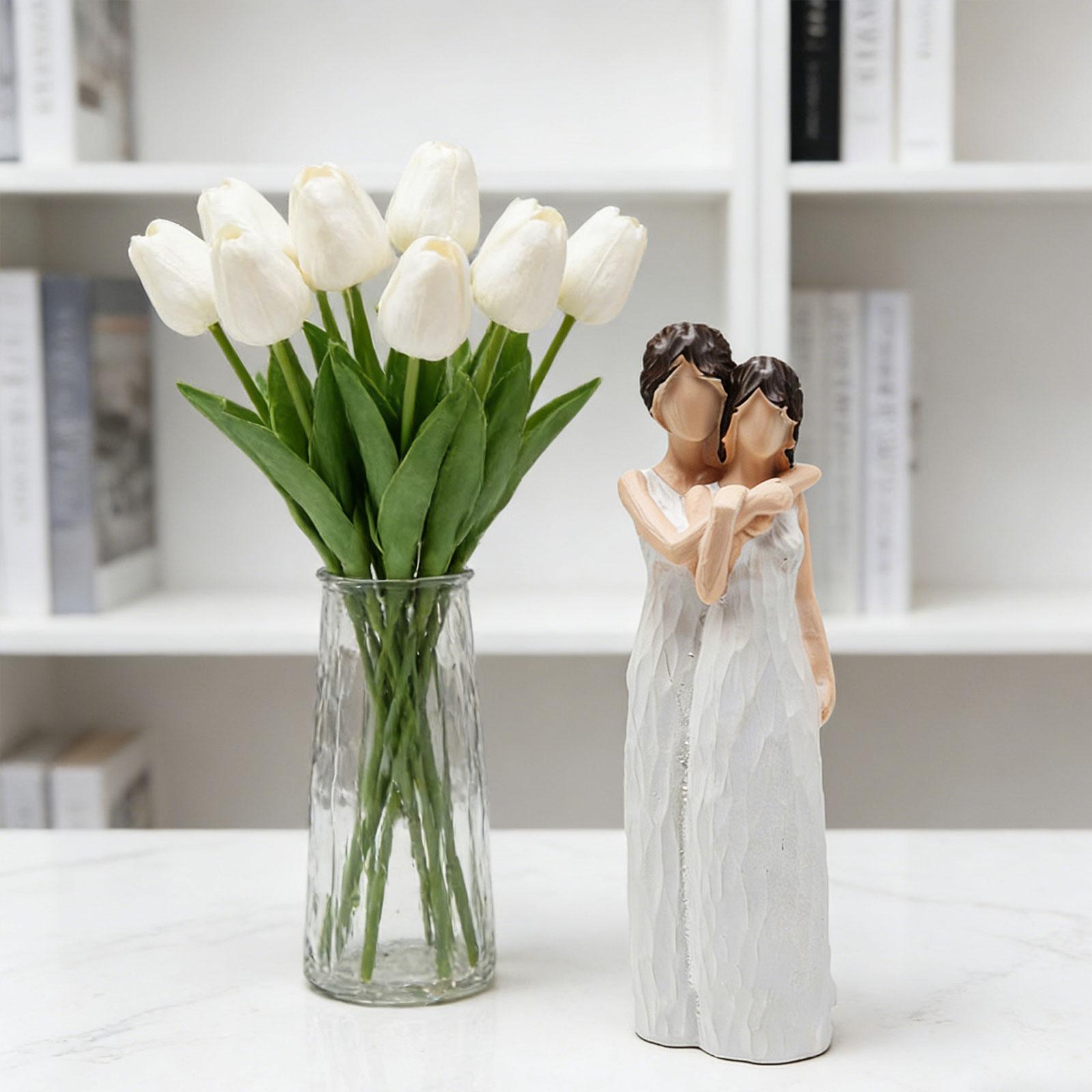 Mother Daughter Figurine Hand Painted Figurines Mother Daughter Hugging Mom Gifts for Girls 7x25cm
