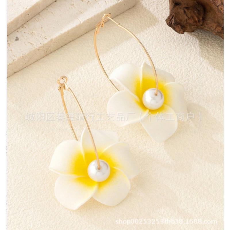 Hot-selling Big Red Bright Rose Hoop Earrings Exquisite Elegant Gentle Vacation Daily Travel Tassel