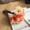 7Pcs/Bundle Artificial Flowers Gerbera Flower Bouquet Holding Flowers Fake Flowers for Home Decoration Wedding Party