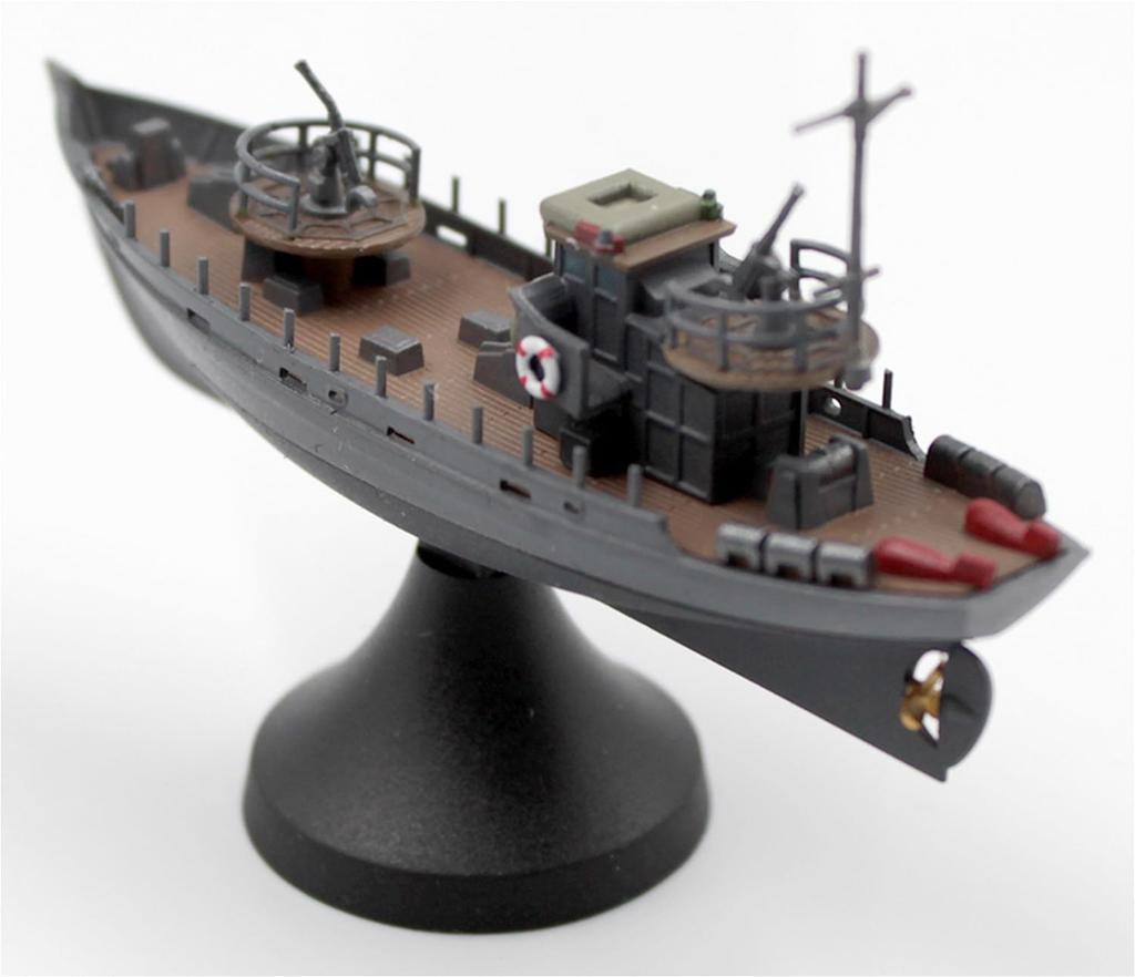 ICM World War II German Navy Combat Fishing Boat Plastic Model S018 1/350