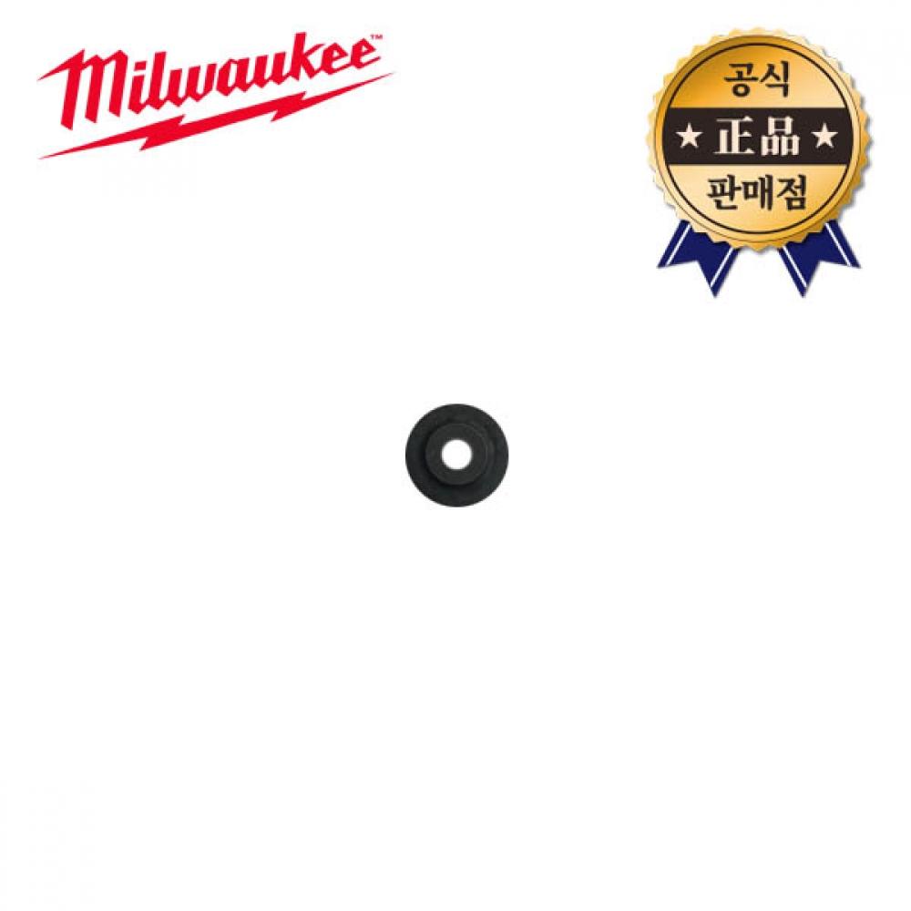 

Резак для медных труб Milwaukee C12 PC 0C Резак для труб с лезвием