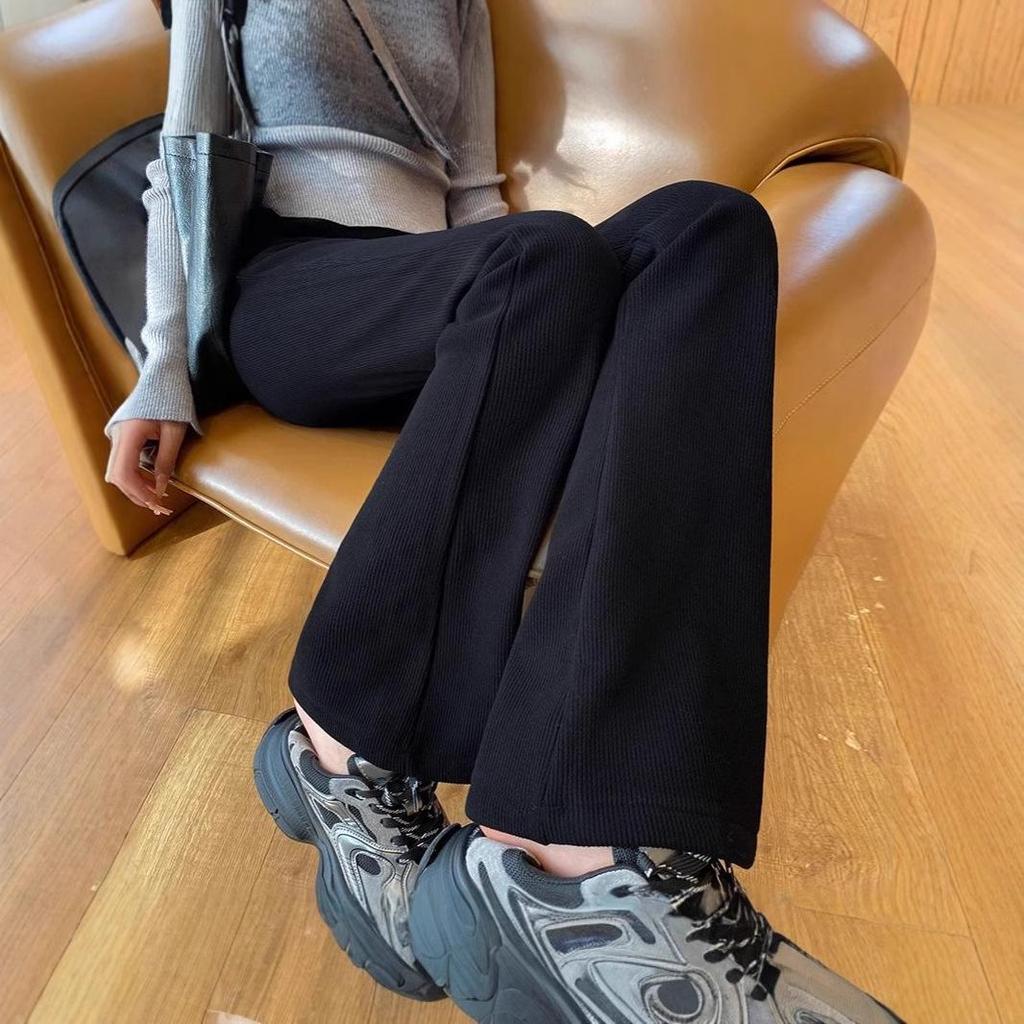 Women's Fleece-Lined Flared Pants - High-Waisted, Slim-Fit, Knit Casual for Autumn & Winter 2024