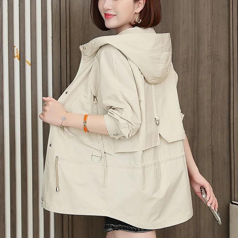 Mother's Windbreaker Women's Spring And Autumn Middle-Aged Mother's Loose And Thin Coat Korean Lining Trench Hooded