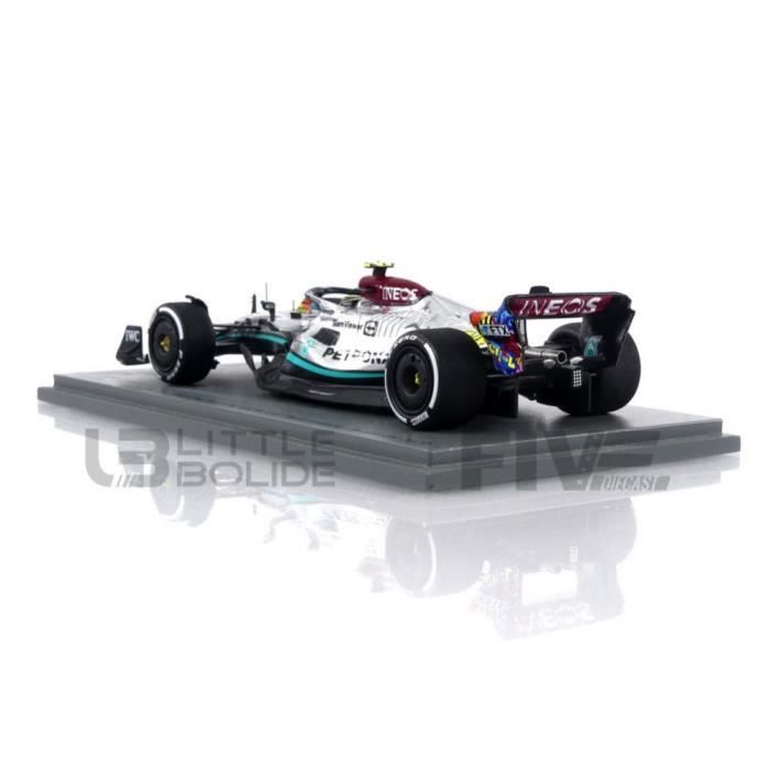 Collectible Miniature Car - SPARK - MERCEDES-AMG W13 E Performance - 1/43 - Miami GP 2022 - Black/Grey/Green