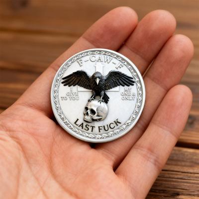 Yousheng 1/2/3 Pezzi Moneta Souvenir Teschio di Corvo Moneta Sfida Corvo Atteggiamento Double-Sided Token di Libertà Umorismo Distintivo Metallico Decorazione Regali Scherzosi