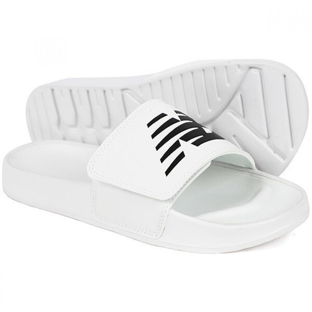 

New Balance 200v2 Velcro Slides SUA200W2/220