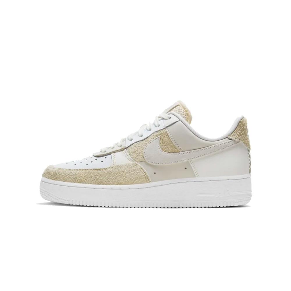 Nike Air Force 1 07 Coconut Milk