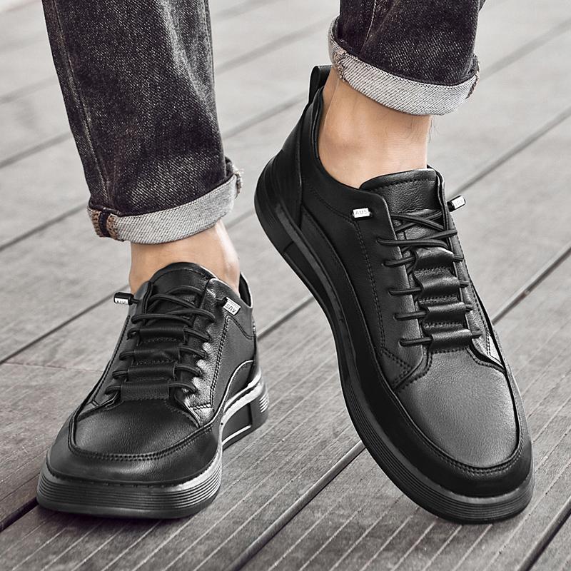 Fashion High Quality Male Walking Flats Men's Shoes Handmade Skate Shoes Men 2025 New Men's Casual Sneakers Fashion Lace Up Casual Shoes