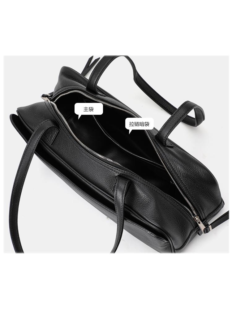 Women's Genuine Leather Duffel Bag Black Handbag with Zipper Closure – Minimalist Shoulder Bag for Work & Travel