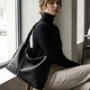 Big Bag Women's Leather Women's Bag Cowhide New Women's Shoulder Bag Armpit Large Capacity Commuting High-end Tote Bag Women