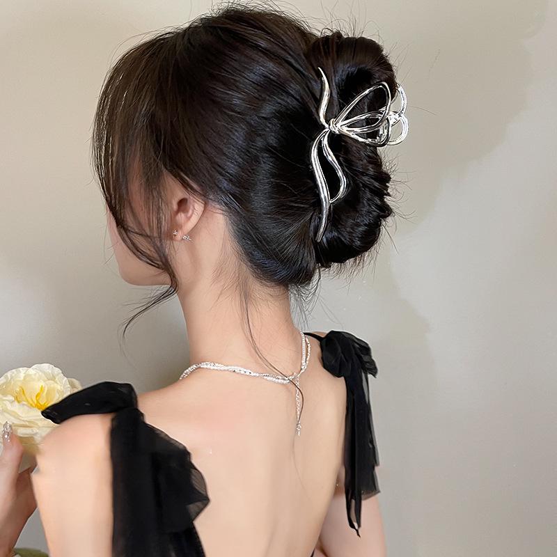 Elegant Butterfly Metal Claw Clip for Women, High-End Large Shark Clip, New 2025 Trendy Back of Head Hairpin
