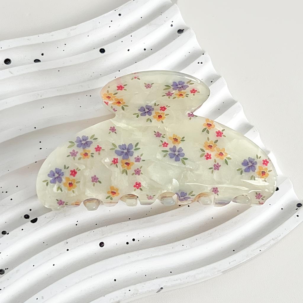 1pc Charming Floral Hair Clip - Acrylic, Boho Minimalist Style with Vibrant Flower Design,Women Hair Accessory Floral Design Hair Clip