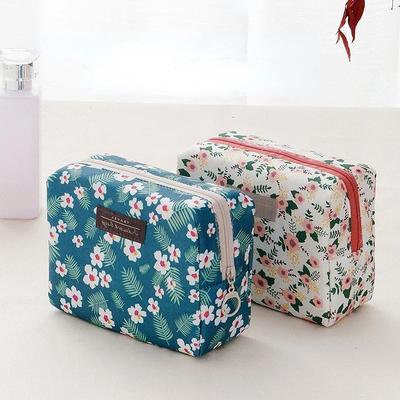 Neue Kosmetiktasche, niedliche tragbare Mini-Handgepäcktasche für Mädchen, Kulturbeutel, Reise-Beauty-Organizer, Blumen-Geldbörse, Make-up-Aufbewahrungstaschen
