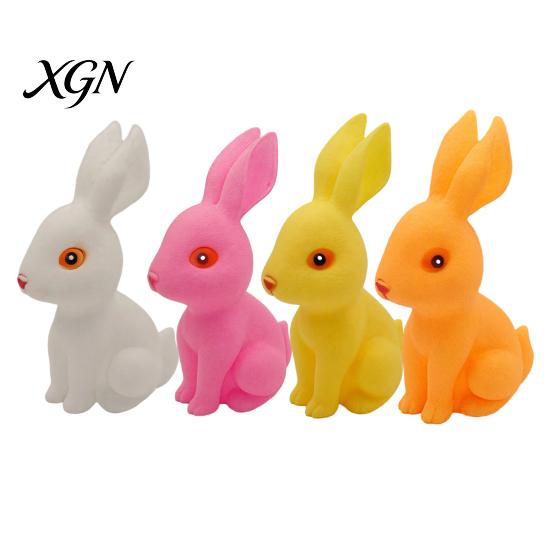 Fun Noise Making Squeeze Toy Screaming Rabbit Squeaky with Realistic Sound Soft TPR Fidget for Pinching Stress Relief Pranks Cute Animal-Shaped