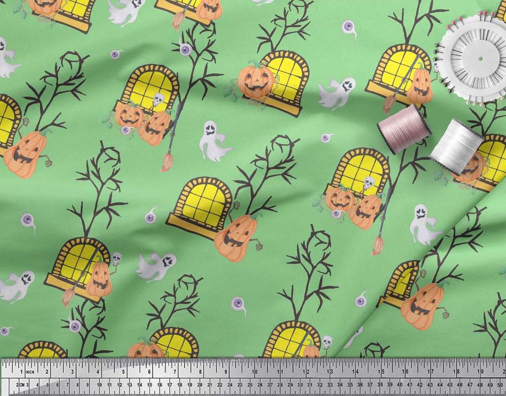 Soimoi Japonská krepová saténová látka Strašidelný dům, Dýně a Duch Halloweenská tištěná látka 1 metr 42 palců