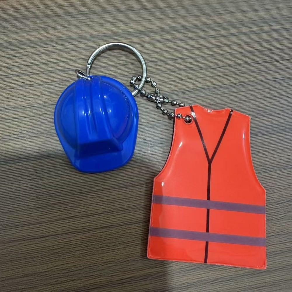 Reflective Design Reflective Keychain Safety Pendant Keychain  Backpack Accessories