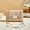 Elegante Bolso Cruzado de Paja para Mujer con Correa de Cadena para Verano, Playa y Atuendos de Día a Noche