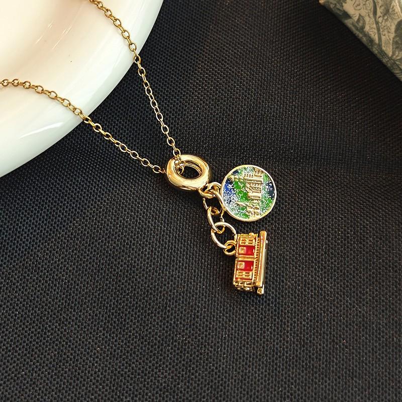 Elegant S925 Sterling Silver Water Drop Necklace - Women's Luxury Niche Design Choker with a Simple, Trendy Style.