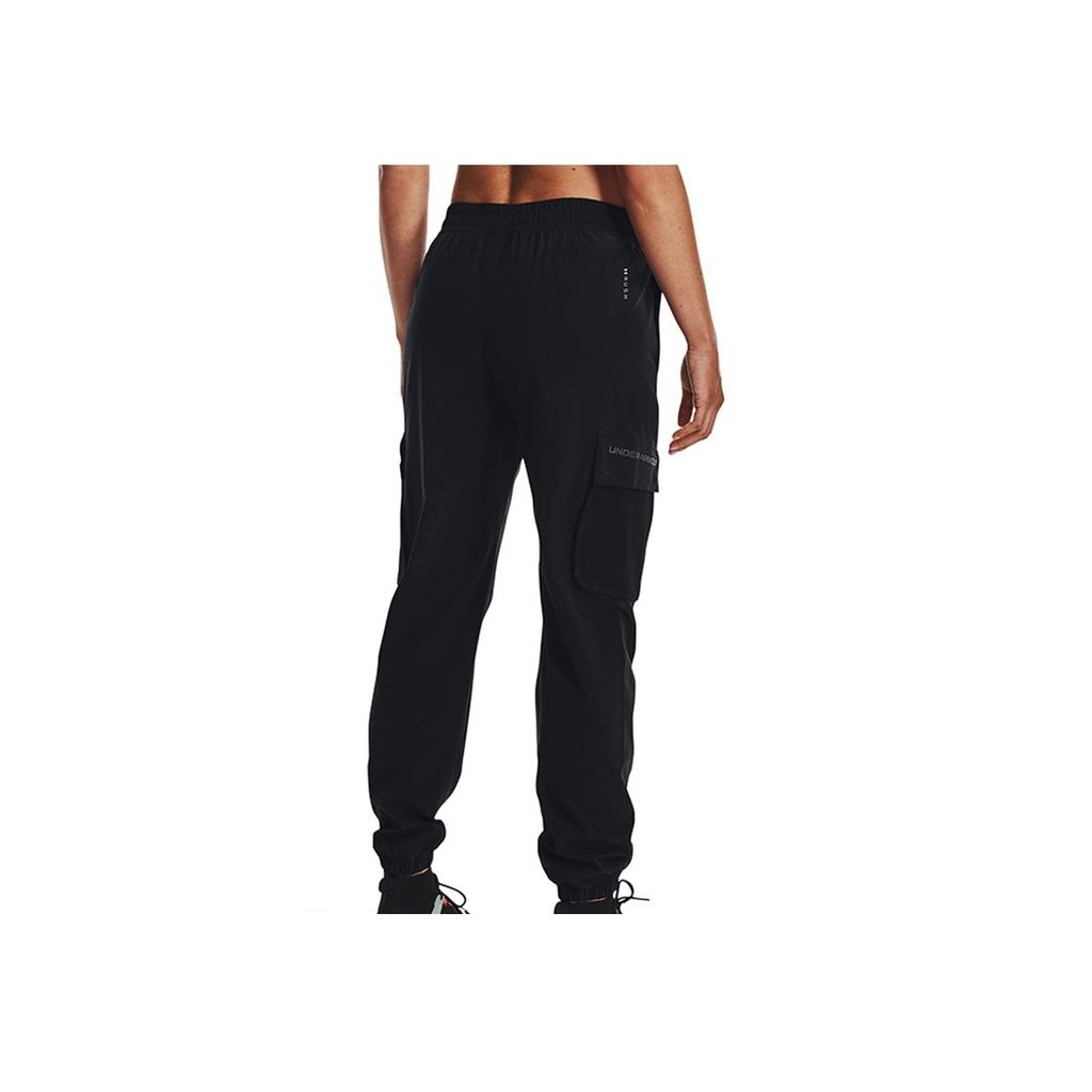 Under Armour Fitted Jogger Pants With Side Pockets Women Bottoms Black 1365962-001