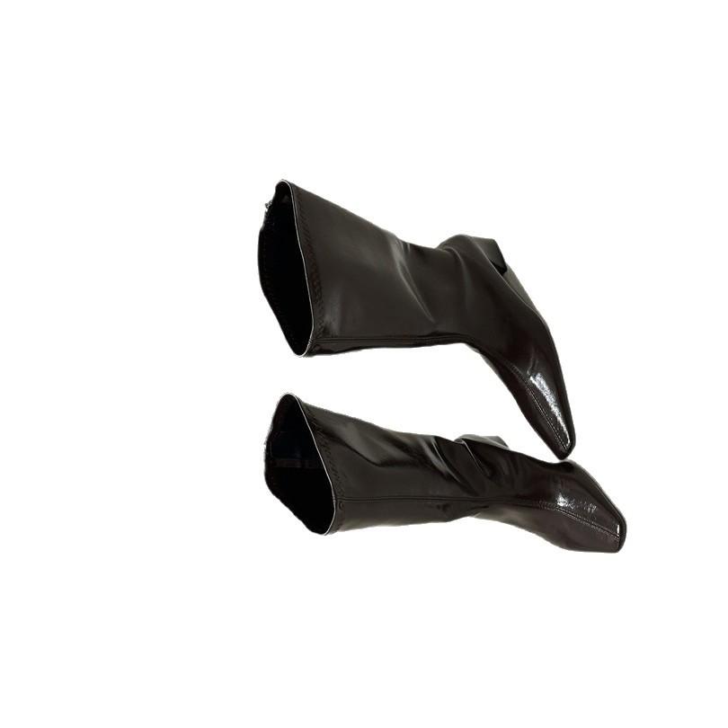 2025 new autumn and winter French beautiful fashion boots thin boots retro thick heel short boots pointed temperament versatile short boots