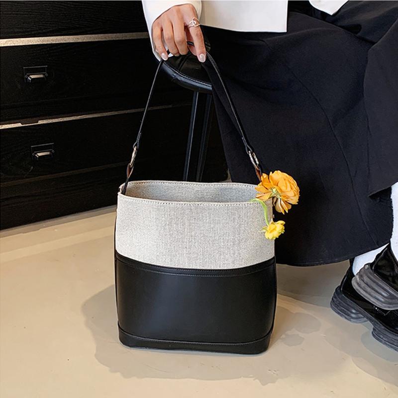 2025 New Fashion Women Patchwork Bucket Bag Fashionable Commuter Underarm Single Shoulder Bag Korean Version Casual Handbags