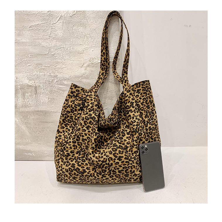 IELGY Leopard Print Canvas Shoulder Large Capacity Casual Underarm Tote Bag