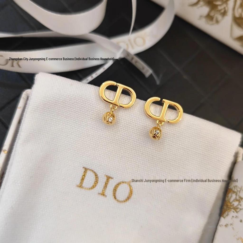 Auf Lager: Damen-Sternohrringe mit CD-Quaste und Diamantstecker in 925er Silber