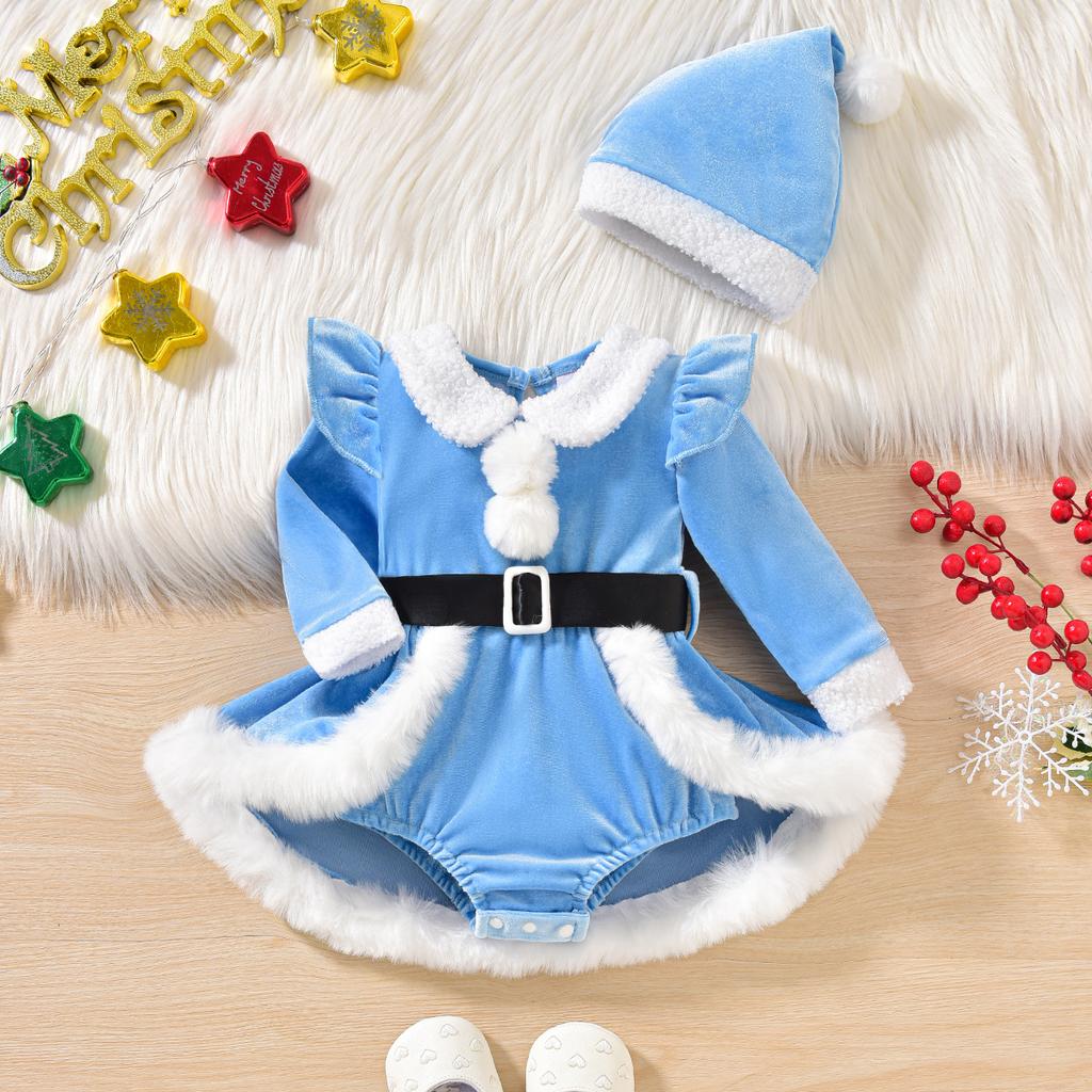 Roztomilý vánoční párty outfit se sequinovými šaty
