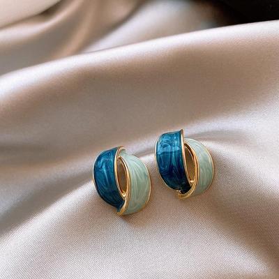 New Fashion Trend Unique Design Elegant Delicate French Vintage Cross Two Color Earrings Women Jewelry Party Gifts