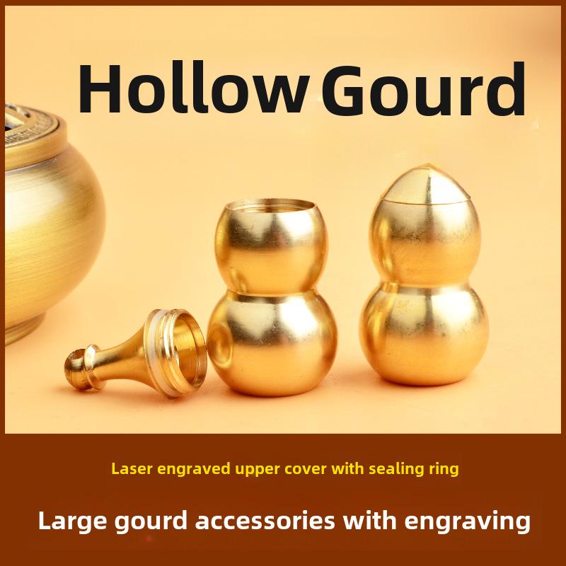 

Маленькая полая латунная тыква с отверстием и большая медная тыква с ярко-красным песком