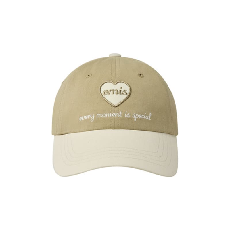 

EMIS HEART WAPPEN TONE ON TONE BALL CAP-BEIGE BEIGE