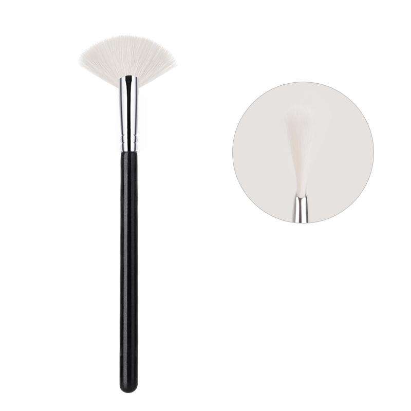 HMU High Quality Dense Fiber Hair Black Wood Handle Fan-shaped Vegan Single Powder Large Highlight Facial Fan Brush