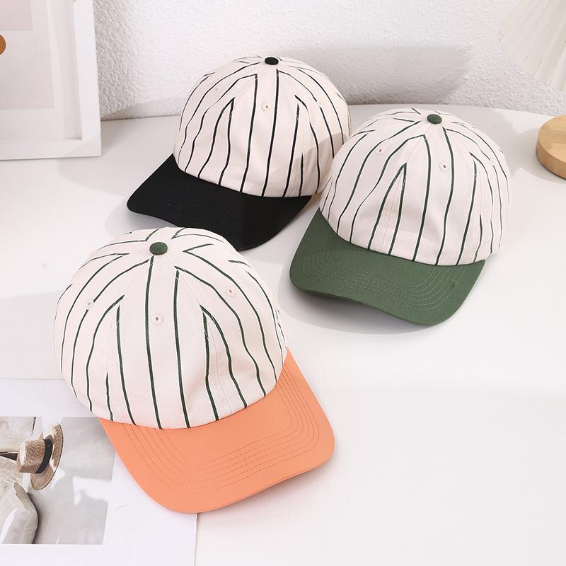 Retro Fashion Striped Color Baseball Cap Suitable for Men and Women Outdoor Play Photo Hat
