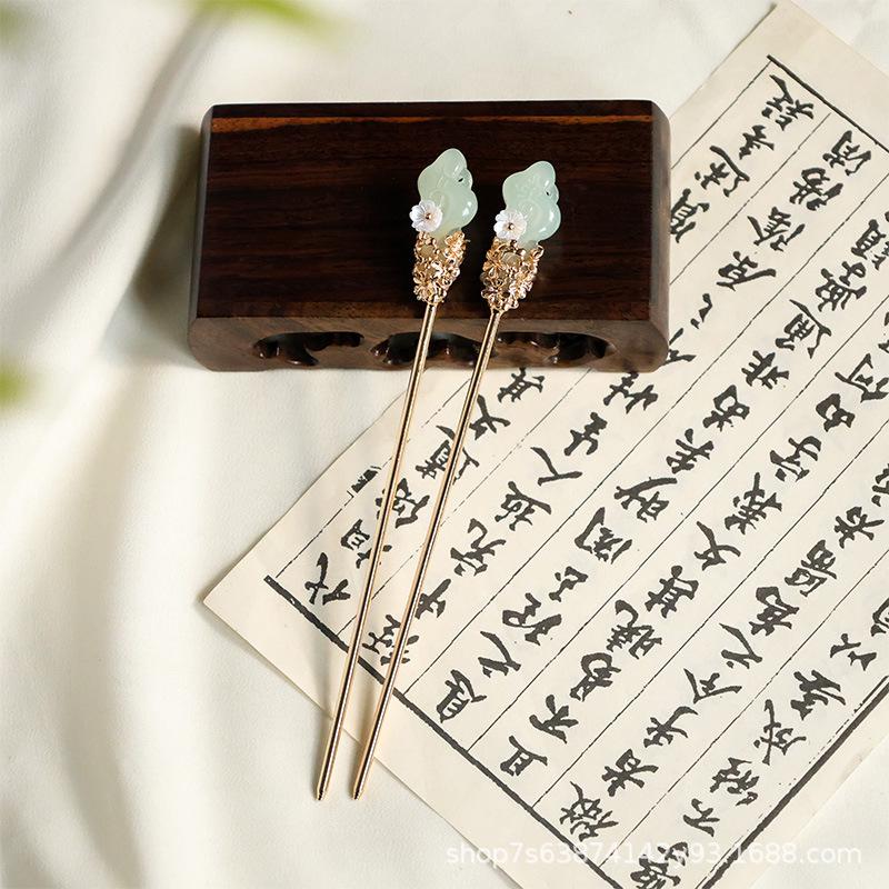 

Заколка для волос в стиле Мин с кисточкой из искусственного нефрита и жемчугом - Аксессуар для волос для ханьфу Jade Shadow Hairpin [1 pc] without Tassel