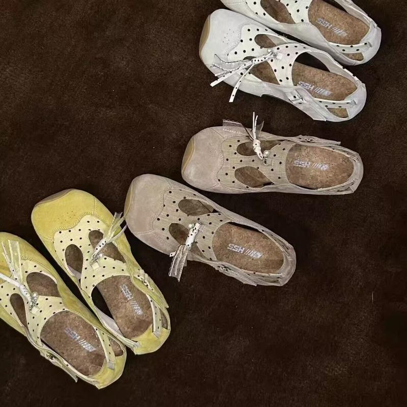 Sheepskin Version Retro Sports Hiking Shoes Women's Versatile Casual Hollow Mary Jane Shoes Velcro Single Shoes Women